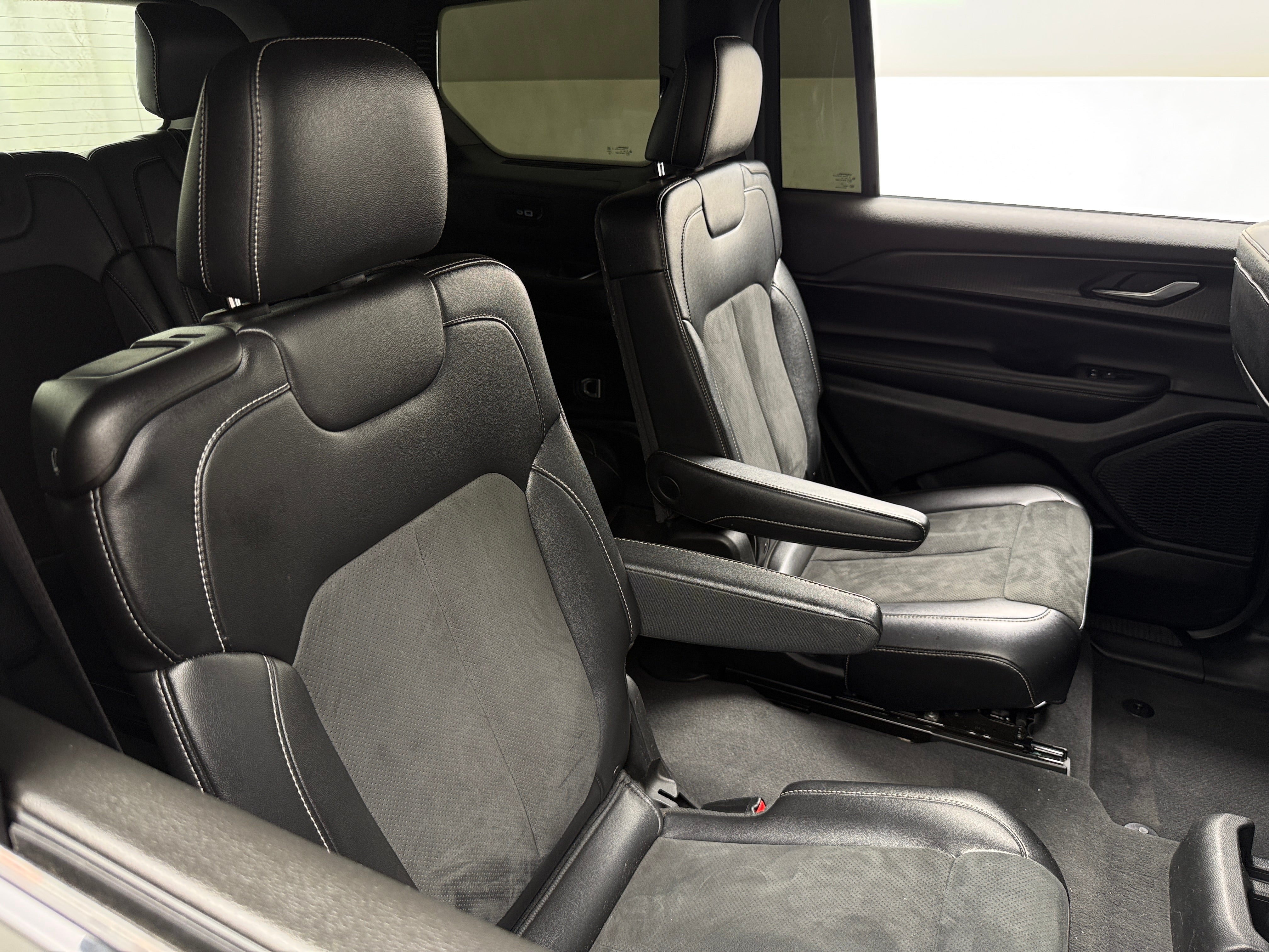 jeep grand cherokee l 2024 1C4RJKAGXR8586961 image jeep grand cherokee l 2024 1C4RJKAGXR8586961 image